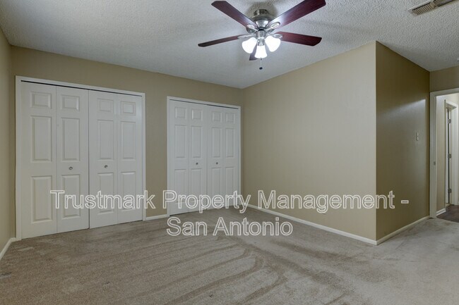 Building Photo - 112 Suncliff Dr