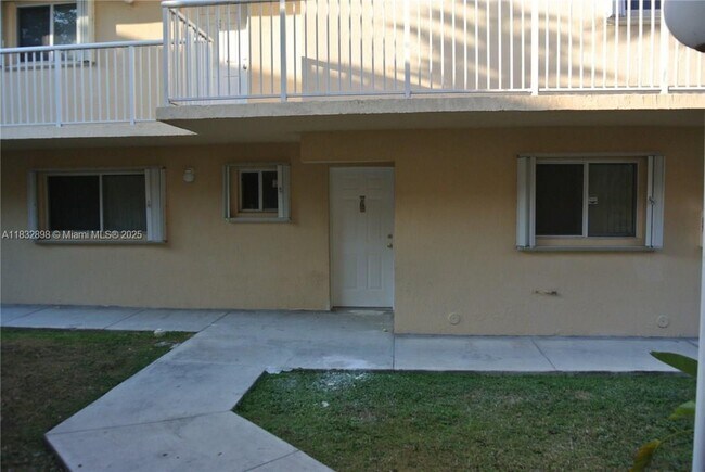 Building Photo - 14903 SW 80th St