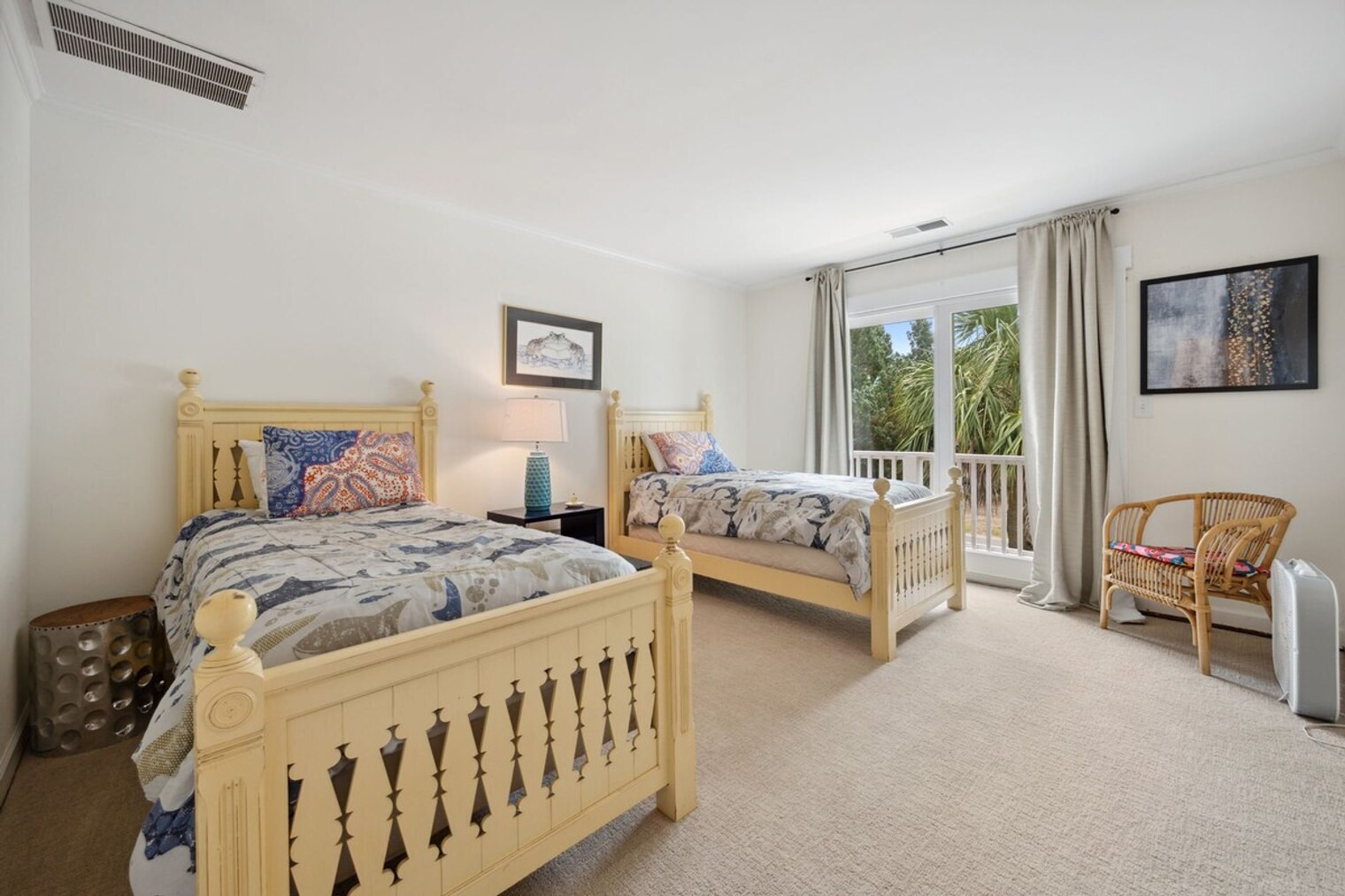 Building Photo - 162 Pioneer Loop