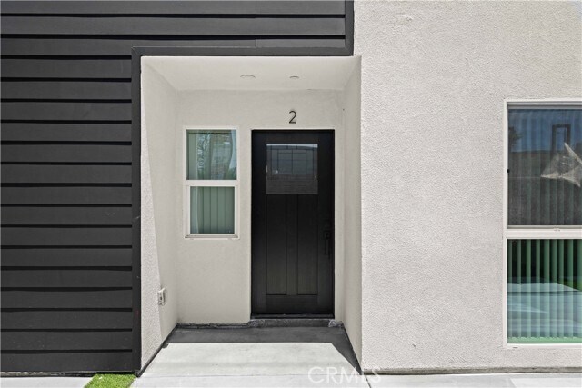 Building Photo - 5218 Auckland Ave
