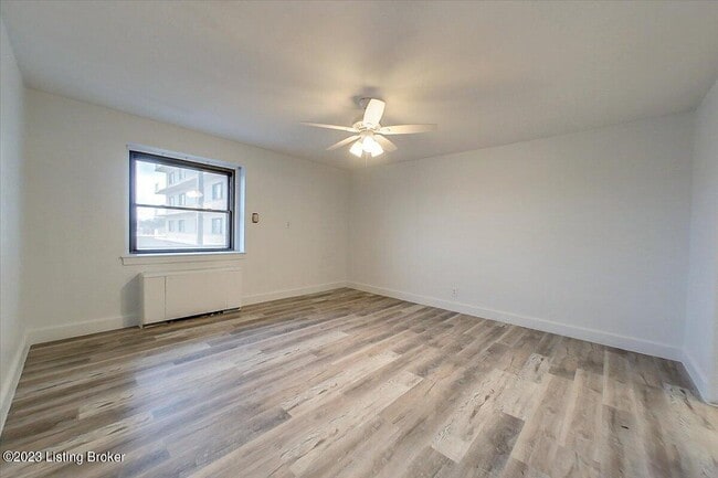 Building Photo - 3320 Bardstown Rd