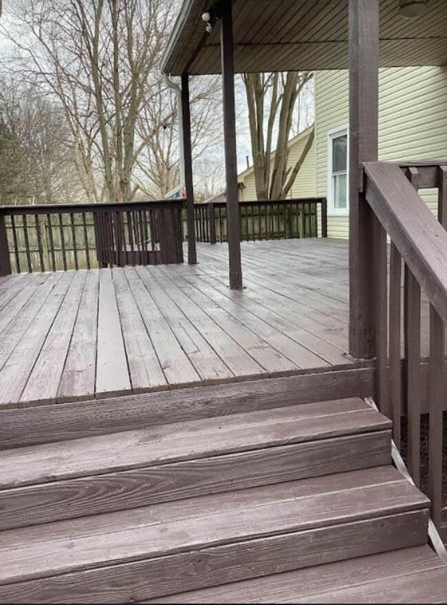 Building Photo - Three Bedroom in Hopkinsville, KY