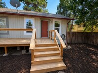 Building Photo - BEAUTIFUL RECENTLY RENOVATED SINGLE BEDROOM IN THE OLD MILL DISTRICT!