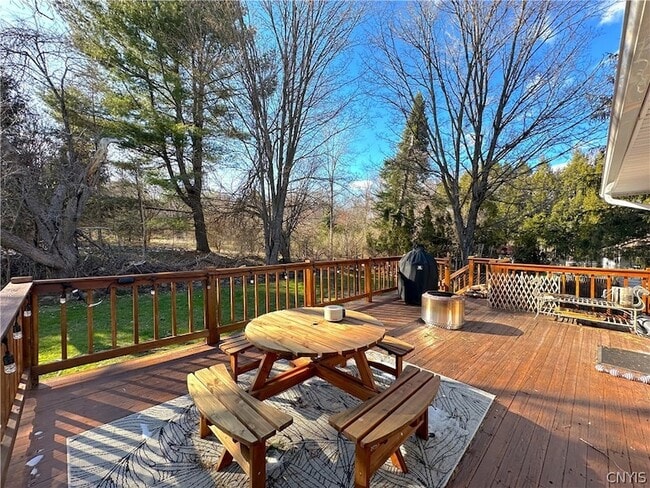 Building Photo - 4055 Bristol Rd