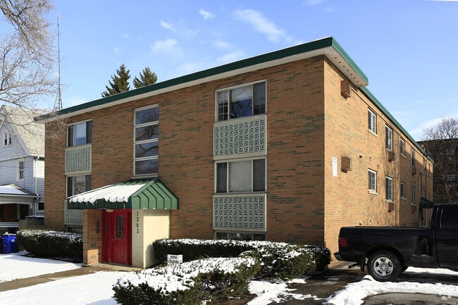 Primary Photo - 114 North