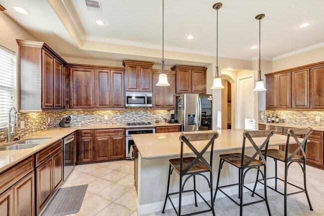 Building Photo - 18418 Hounds Lake Dr