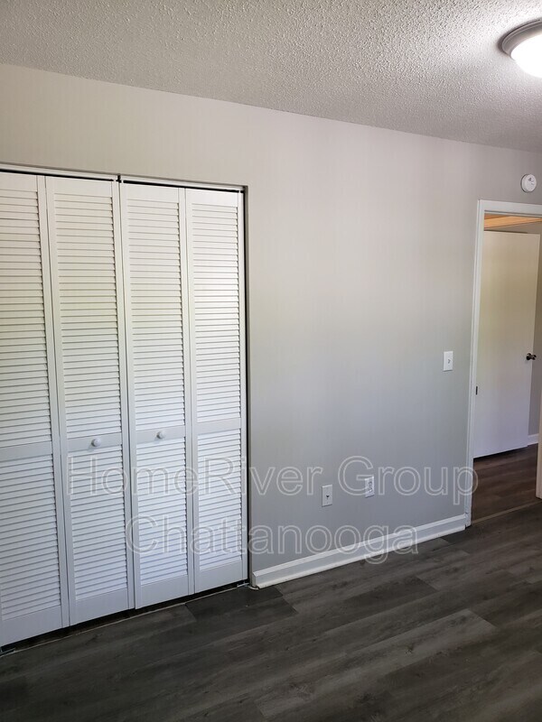 Building Photo - 218 Townsend Cir