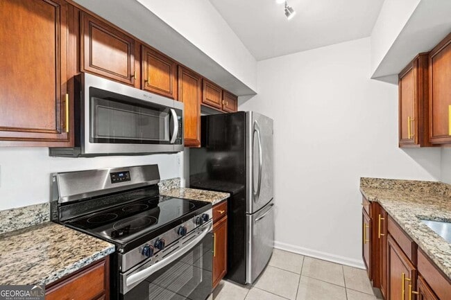 Building Photo - 275 13th St NE