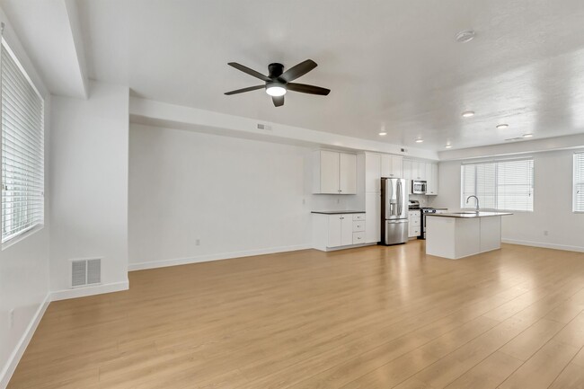 Building Photo - 13347 S Celestina Ln