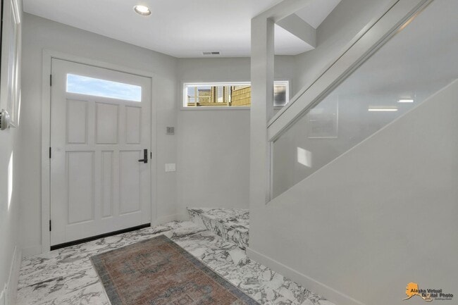 Building Photo - 1835 W 15th Ave