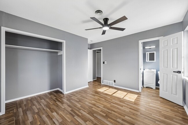 Building Photo - 7940 Chaparral Dr