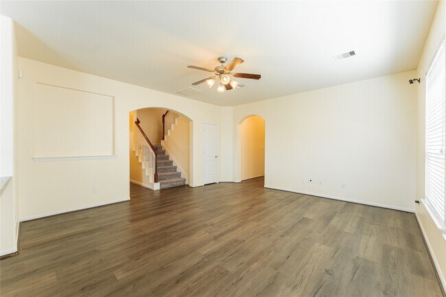 Building Photo - 20219 Weeping Pine Way