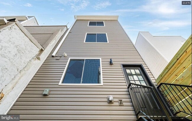 Building Photo - 2044 N 3rd St