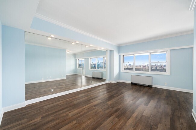 Building Photo - 6600 JFK Blvd E