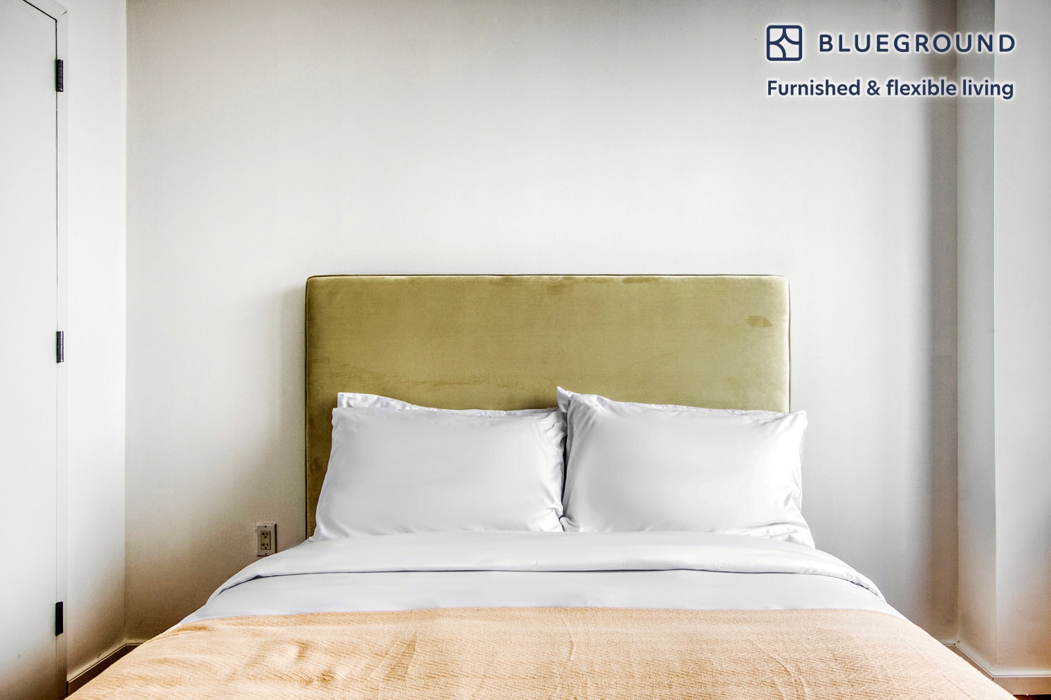 Building Photo - 635 W 42nd St