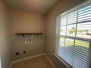 Building Photo - 110 Fox Haven Dr