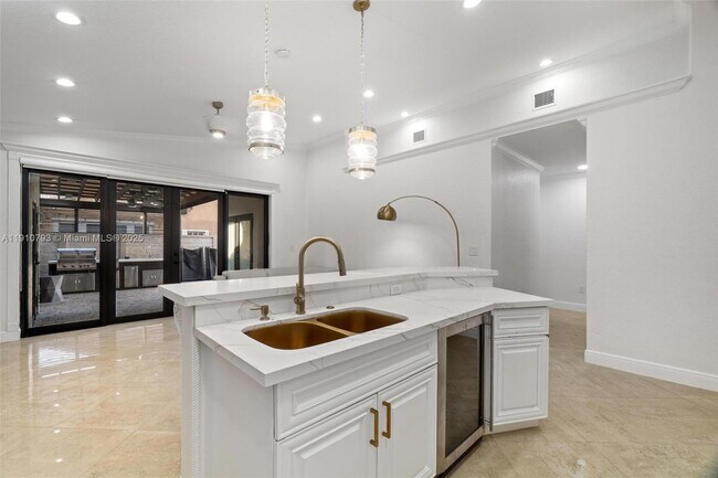 Building Photo - 9173 NW 147th Terrace