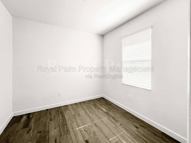 Building Photo - 10706 Clementine Pl