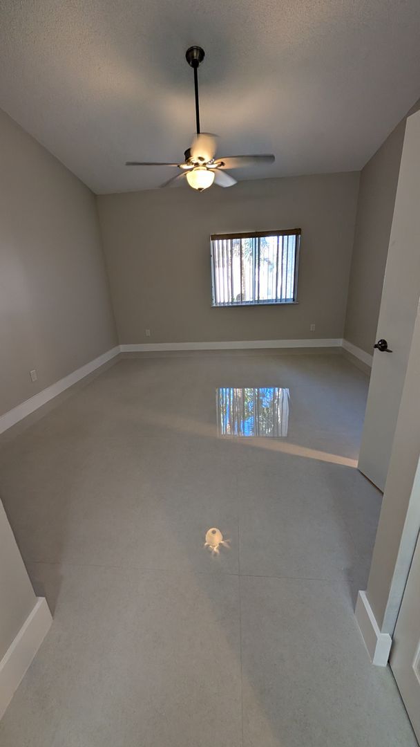 Building Photo - Complete remodeled  2 bedrooms 2 baths with balcony