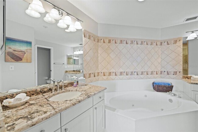 Building Photo - 1280 Dolphin Bay Way