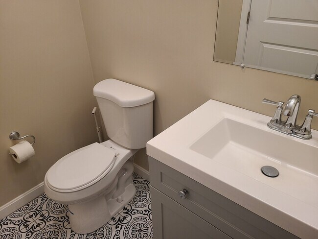 Building Photo - 22f Atlantic Ave