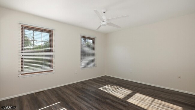 Building Photo - 209 Amherst Ct