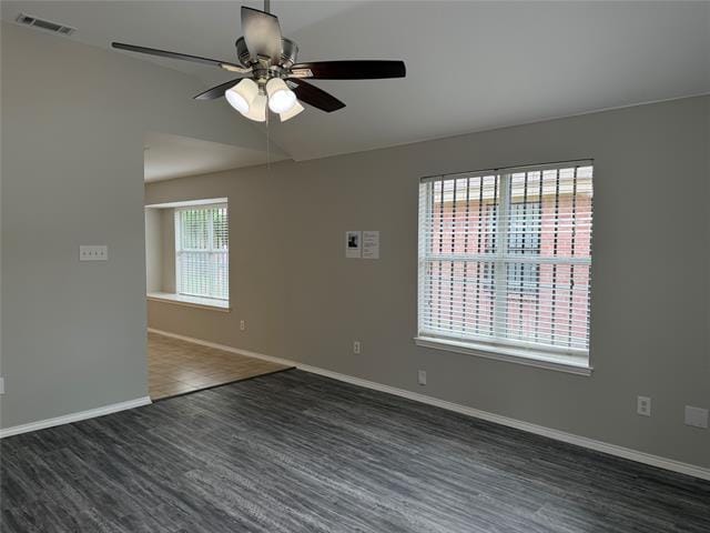 Building Photo - 3332 Navaro St