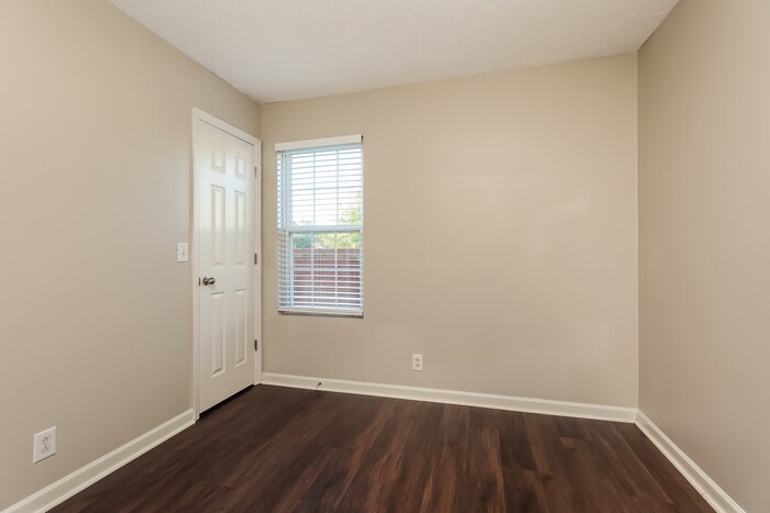 Building Photo - 5027 Nina Marie Ave