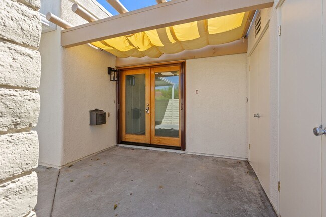 Building Photo - 2322 Via Puerta