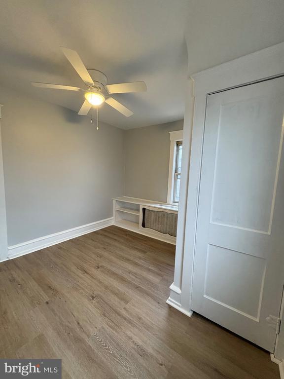 Building Photo - 1224 Newton Ave