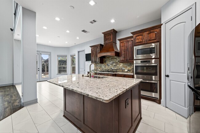 Building Photo - 17307 Endel Way