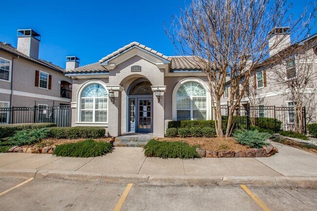 Building Photo - 2601 Preston-40457