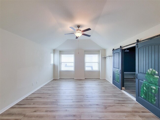 Building Photo - 28638 Monarch Cliffs Dr