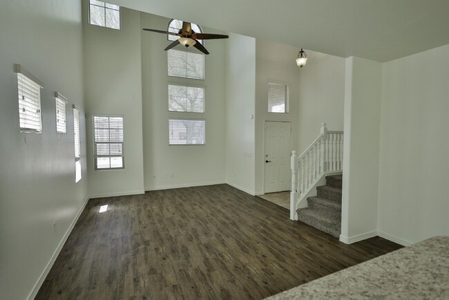 Building Photo - Rancho Sahuarita