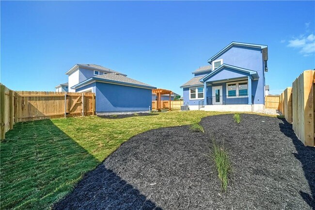 Building Photo - 2924 Sage Ranch Dr
