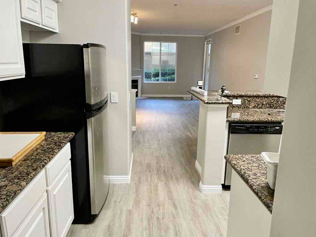 Building Photo - 10848 Scripps Ranch Blvd