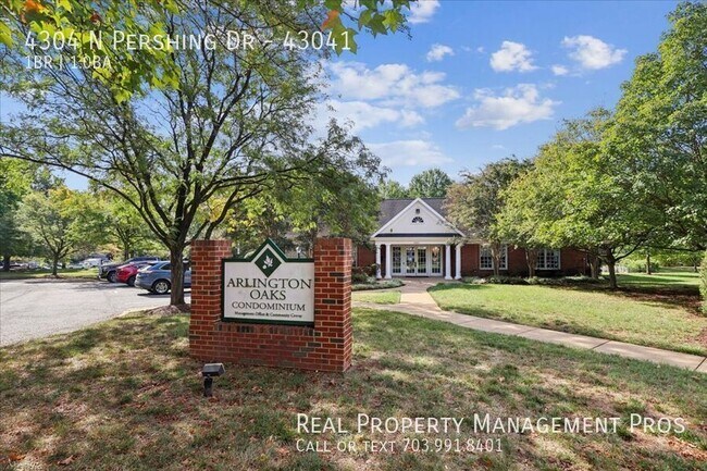 Building Photo - 4304 N Pershing Dr