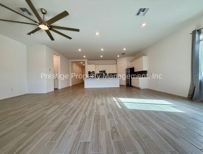 Building Photo - Built in 2023- This Modern Home is A Dream Of Luxury!