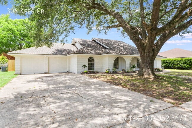 Building Photo - 306 Kees Cir