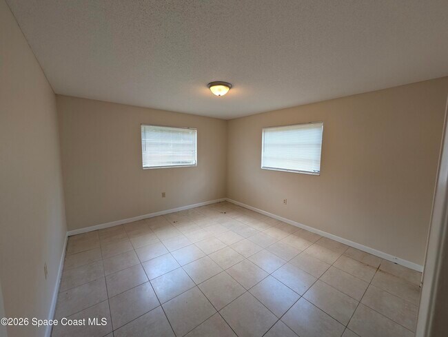 Building Photo - 217 Knox McRae Dr