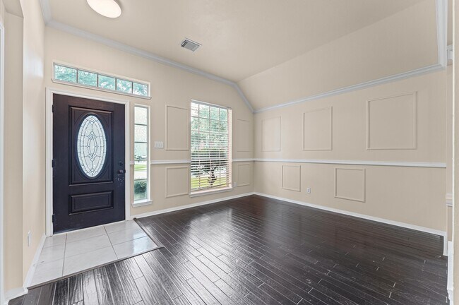 Building Photo - 5422 Melody Park