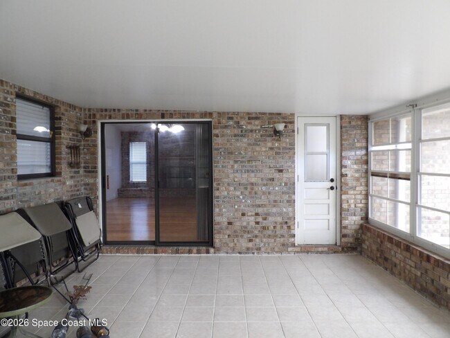Building Photo - 1291 Ein Ct NW