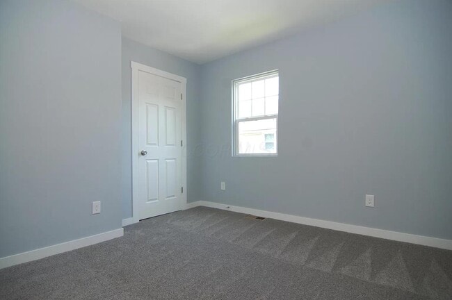 Building Photo - 208 N Guilford Ave