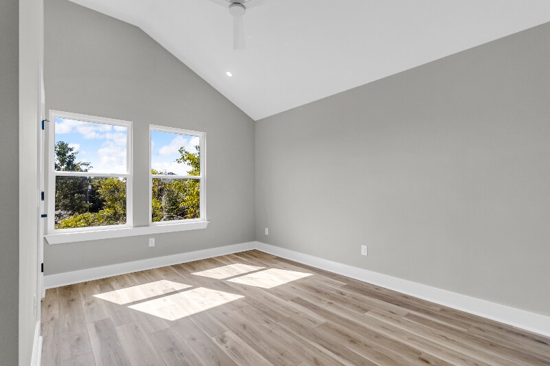 Building Photo - 2007 Arbutus Ave