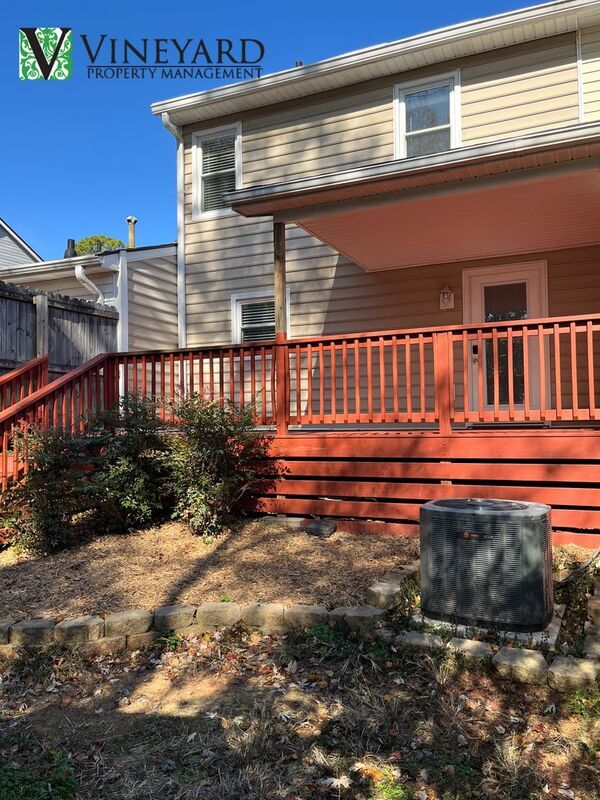 Building Photo - 6055 Sand Wedge Cir