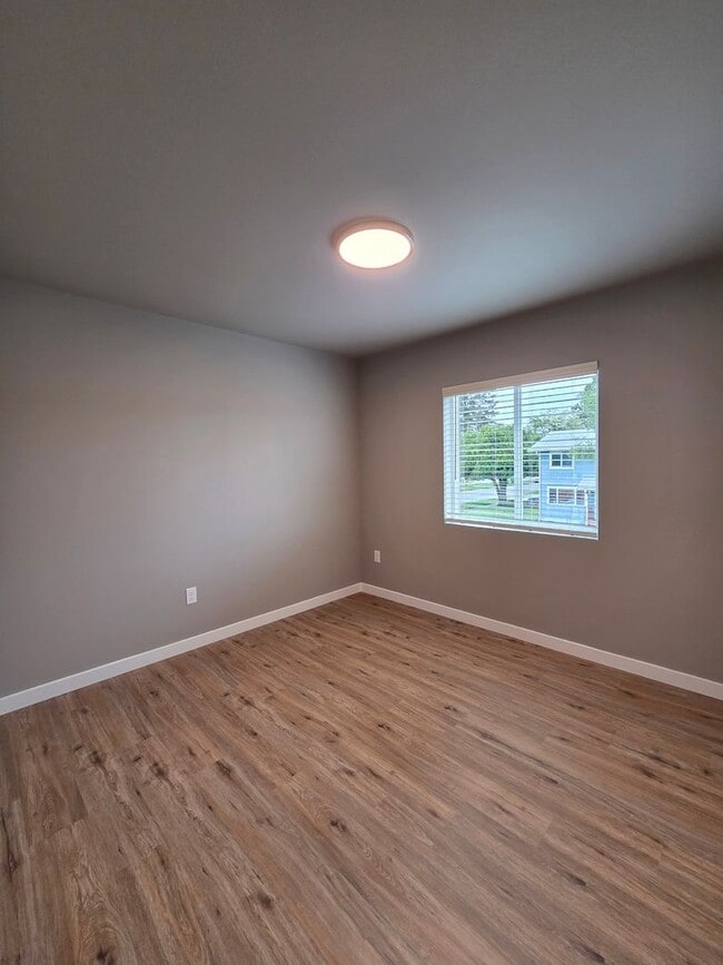 Building Photo - New Rental with Superior Features