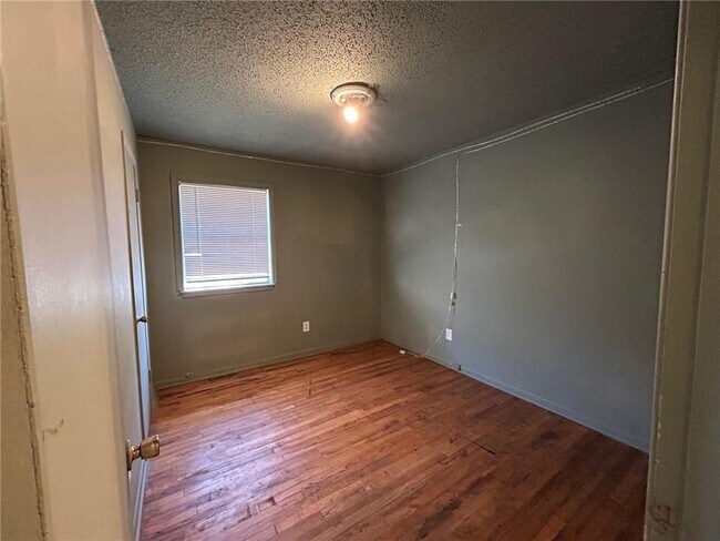 Building Photo - 3427 Stovall St