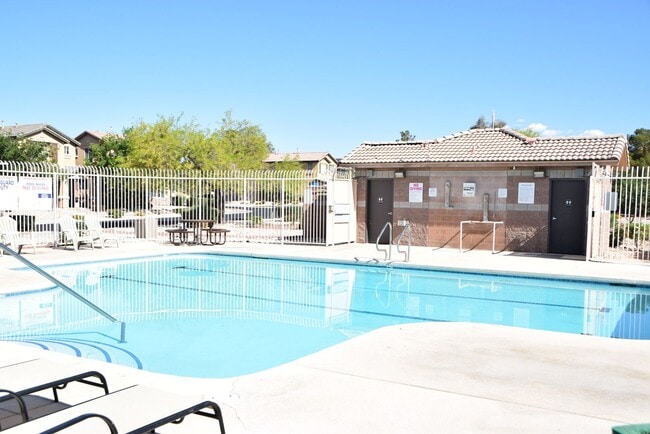 Building Photo - CLASSIC AND MOVE-IN READY 2 STORY HOME IN NORTH LAS VEGAS - 89031