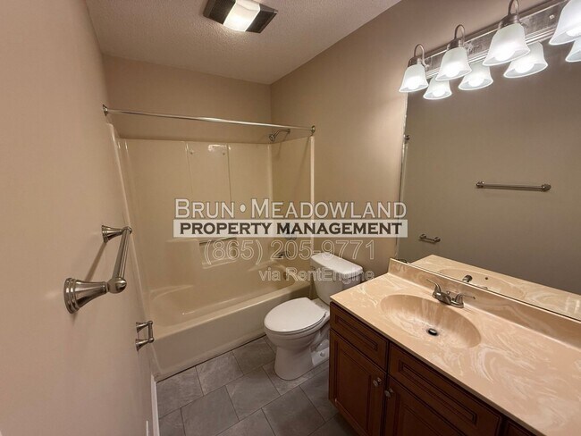 Building Photo - 10433 Raven Brook Ln