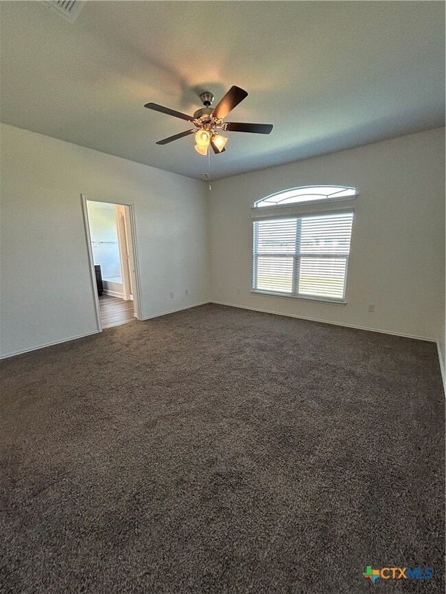 Building Photo - 311 Paddock Ln